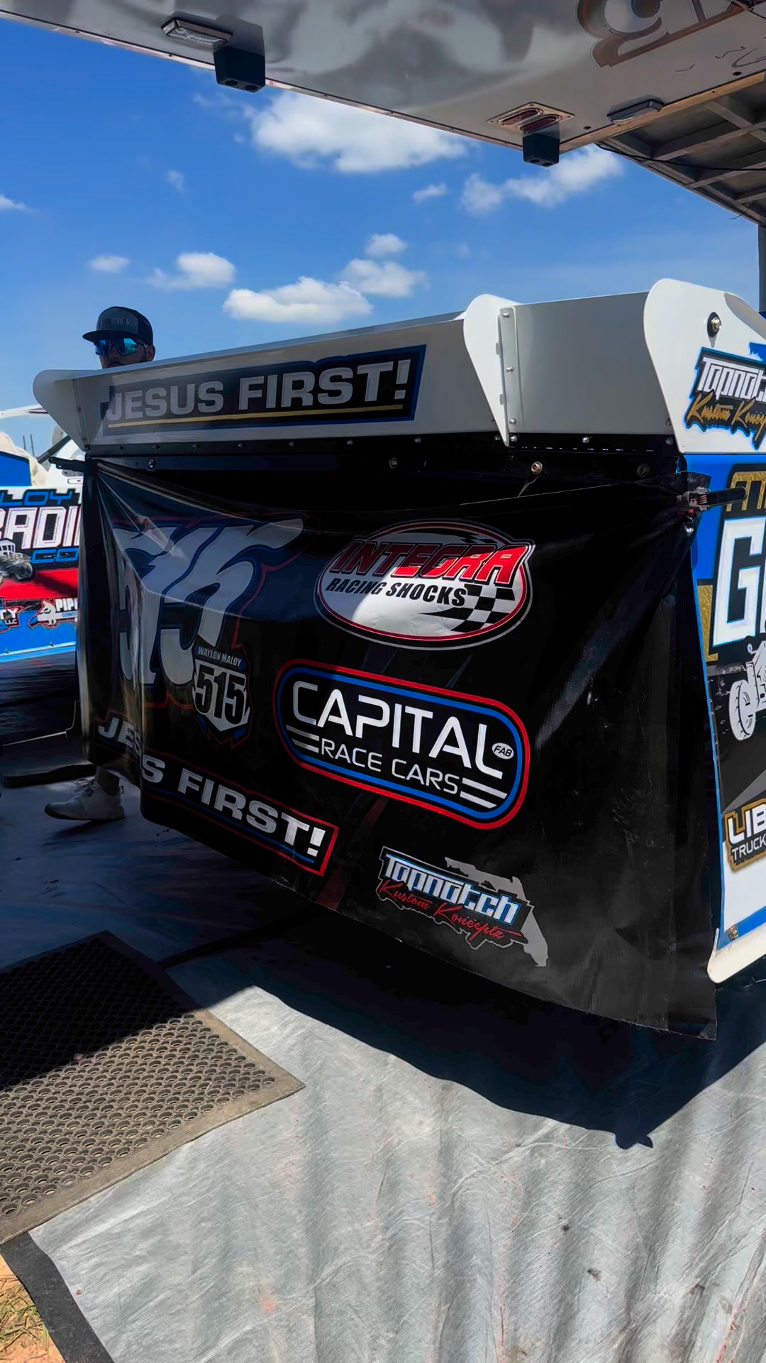 Set on go for needmore! 10k on the line lets go.💪🏁 | Bubba Roling ...