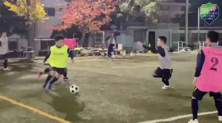 報徳学園高等学校サッカー部 来週月曜日の新チーム始めての公式戦に向けて 今日も練習です 高校サッカー By 報徳学園高等学校サッカー部 来週月曜日の新チーム始めての公式戦に向けて 今日も練習です 高校サッカー 兵庫県高校サッカー 報徳学園 報徳