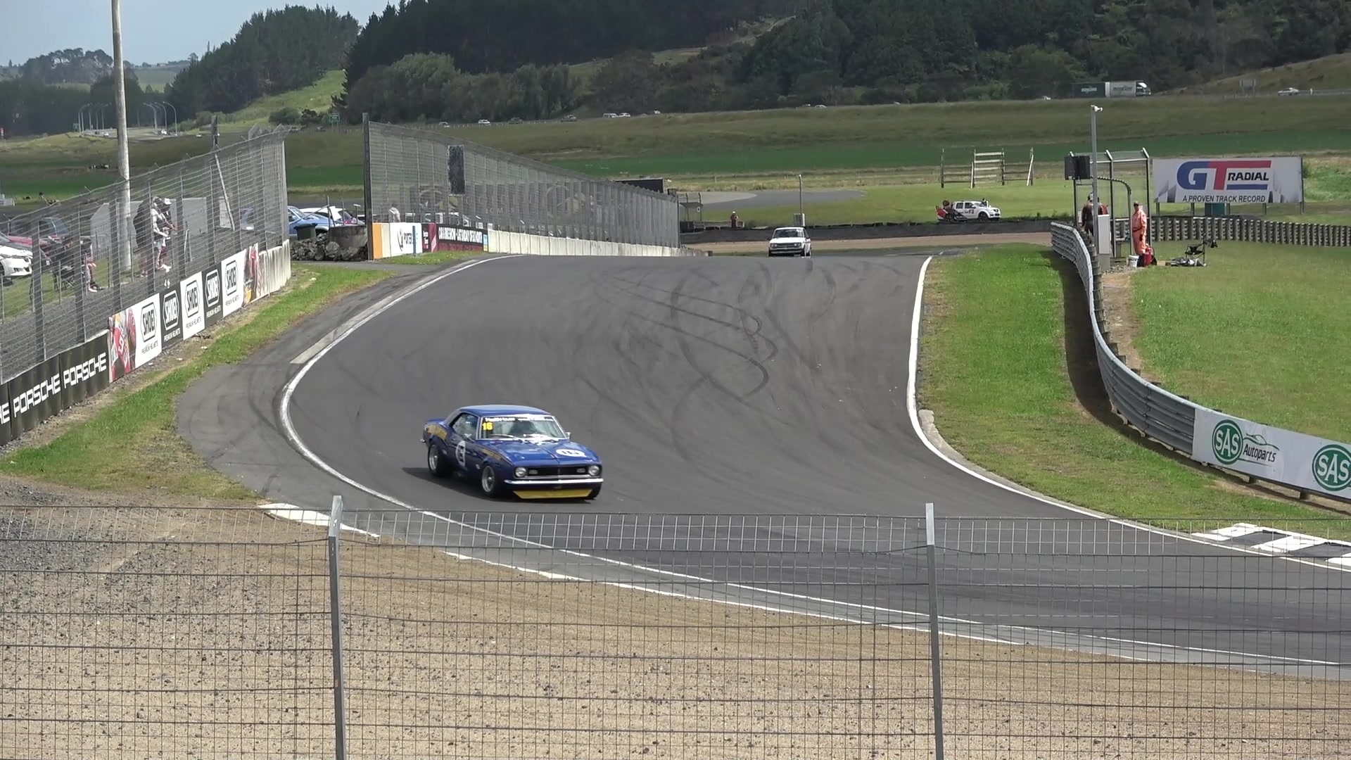 Here's some old video that I've re-edited. Its clearly Historic Muscle ...