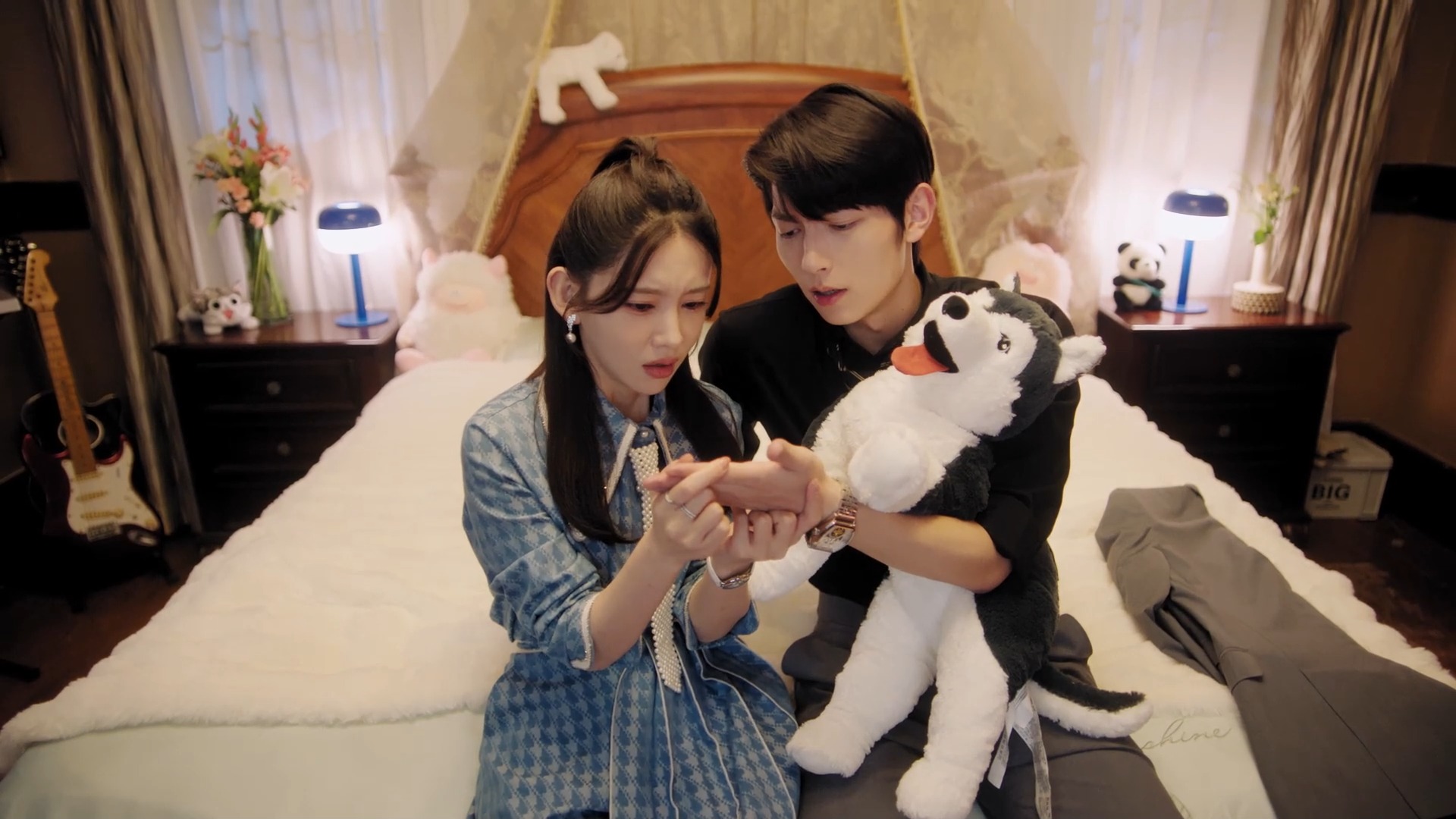 🍨Their kiss was discovered by the nanny. 🍨Drama：灼心 Fall in You # ...