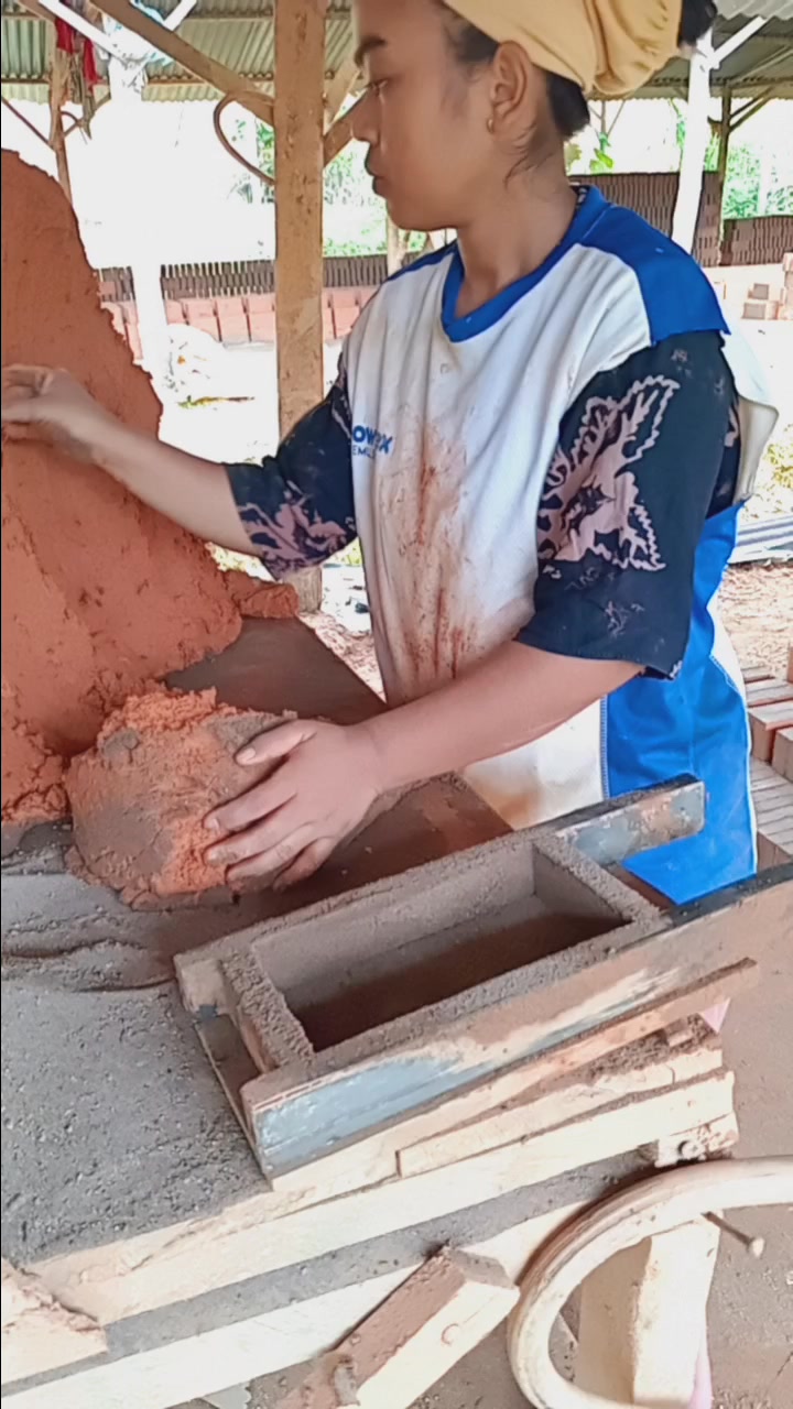 Quality bricks using board mold,, #buildingmaterial #redbricks # ...
