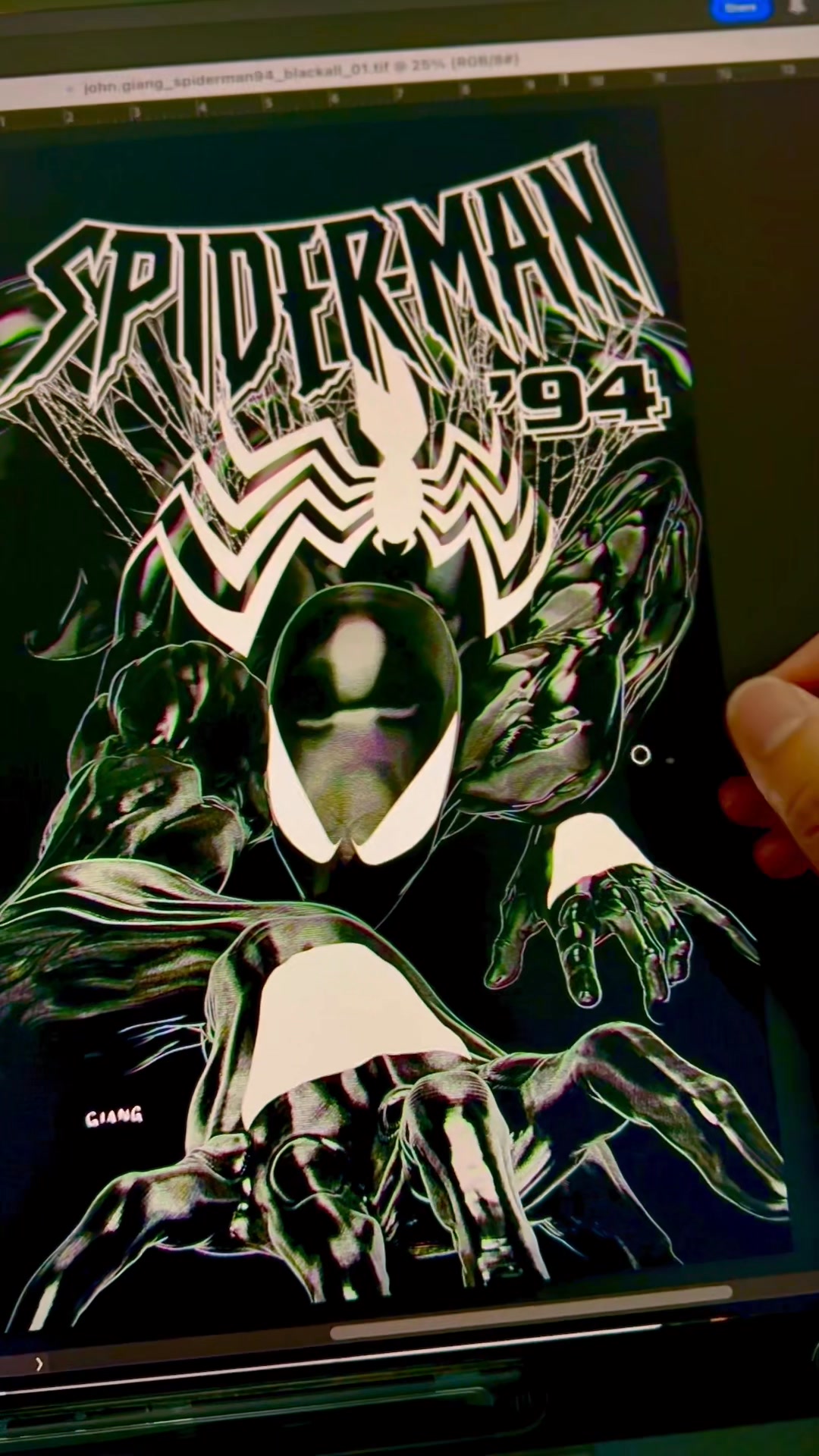 Hot Toys Japan's Pocket Cover Marvel mini-maquettes