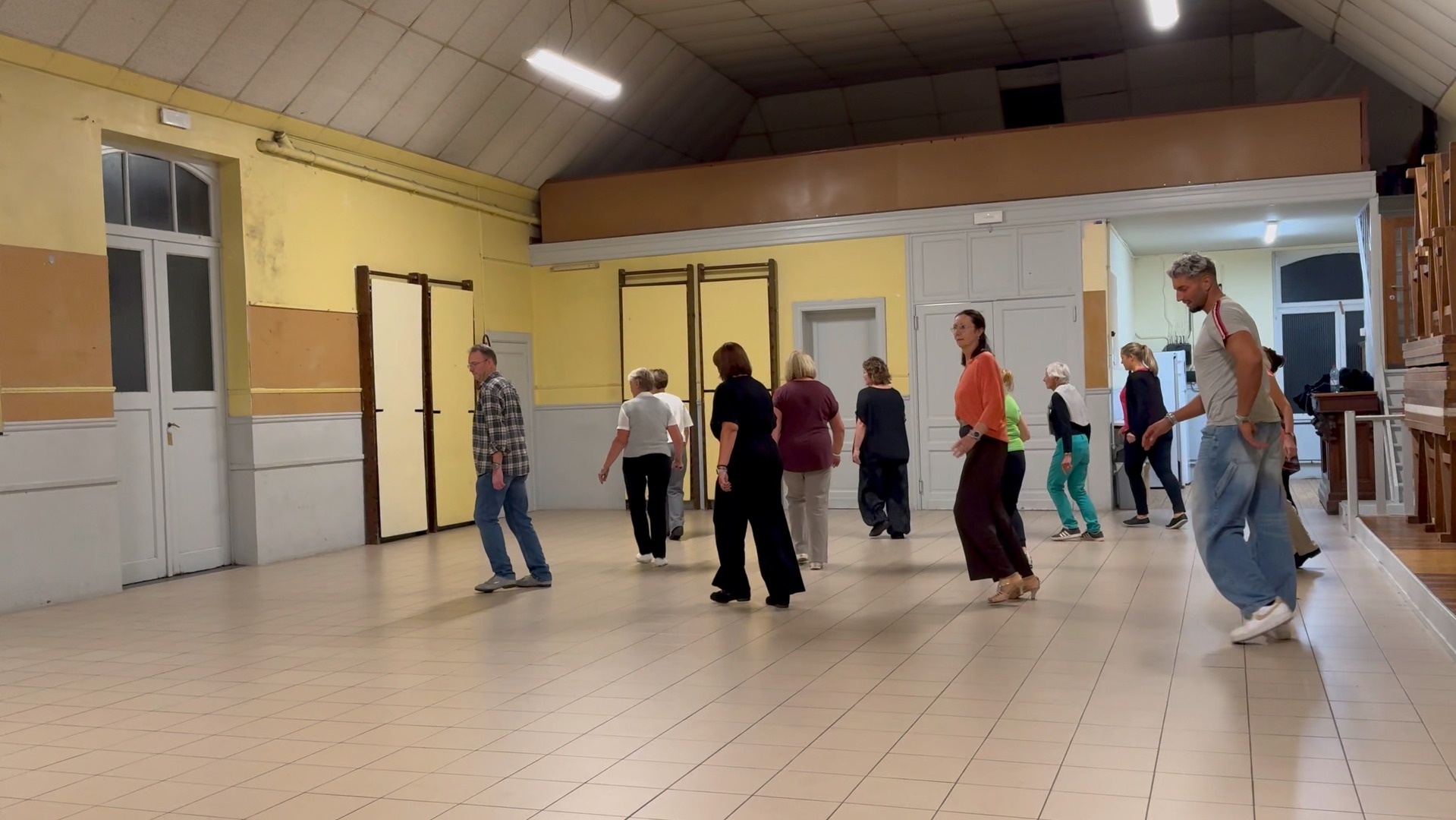 WE LOVE COUNTRY WALTZ ? | ON ADORE LA VALSE ???? Beautiful 