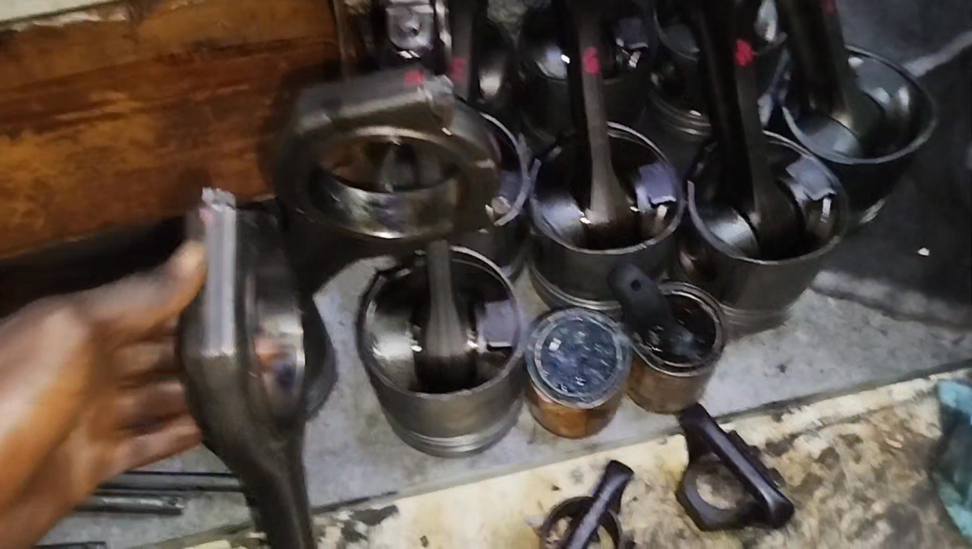 From the design of this cylinder... - Master Engineer Fix | Facebook