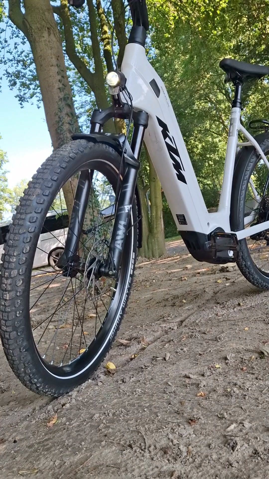 29 zoll mountainbike hi-fly Flightline 2 2 Series (F45 / F46) 颜色:UDH P1.5 Nut Blue TRX 2335 Fellpflege-Handschuh für Tektro Hydraulic Brake