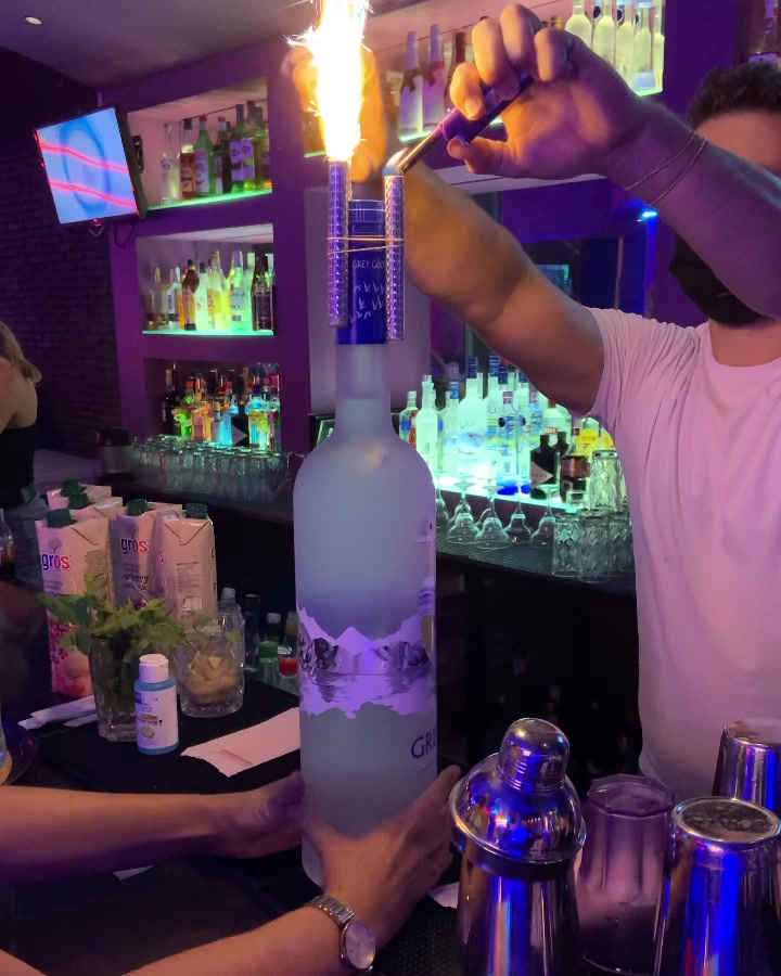 grey goose vodka patio umbrella La Poire 750ml – Unwind Bottle Shop 9ft x 9ft Tilting Patio