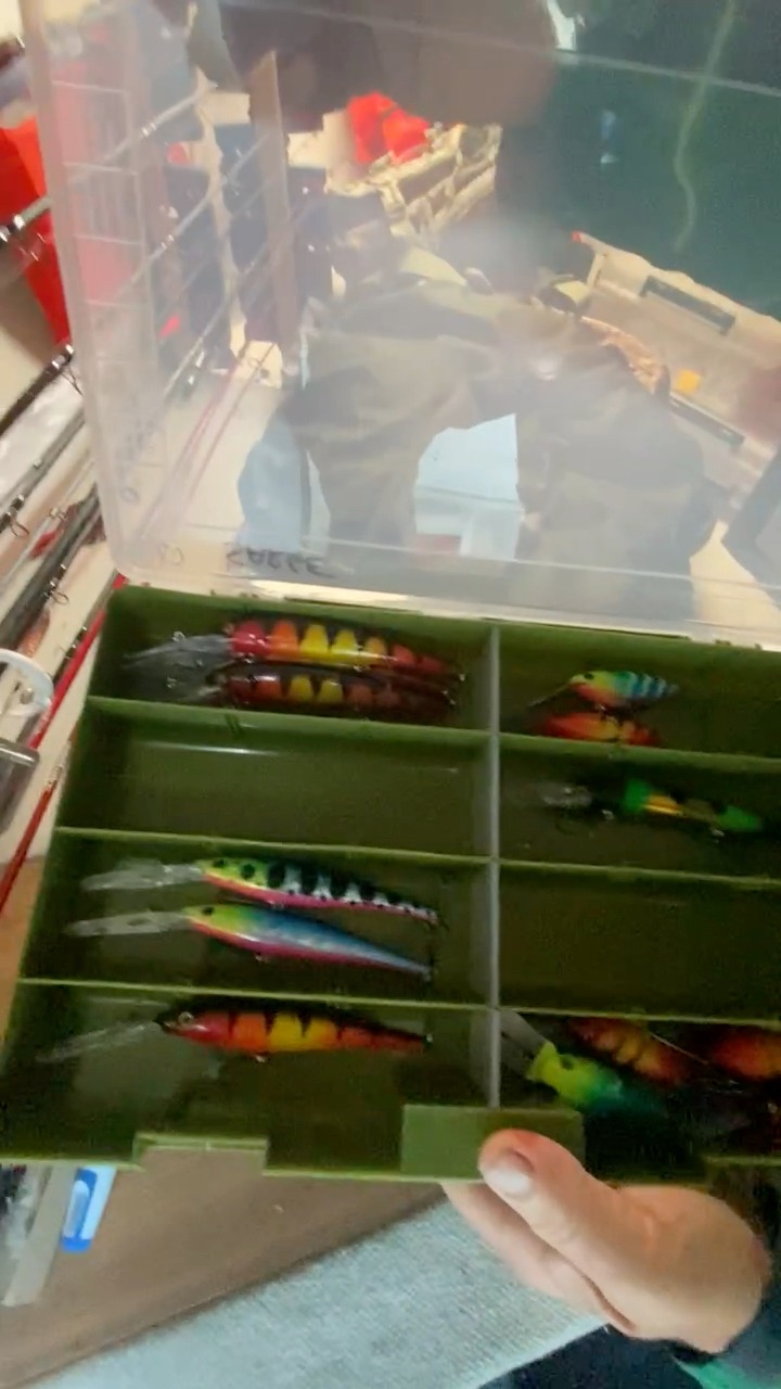 fathom tackle boxes 6 Pocket Roll Up Lure Bag Large The Flambeau Classic 2 Penn 85 Heavy Duty Rullmodell_Haspelrulle Color:Green/Black