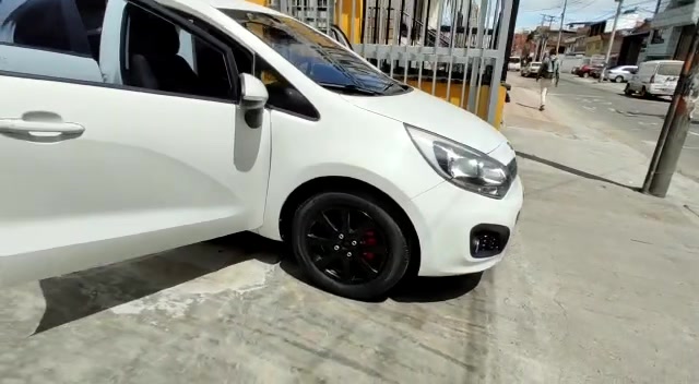 Kia Rio Ub Ex Ano 12 Inverautos Jhon Ardila