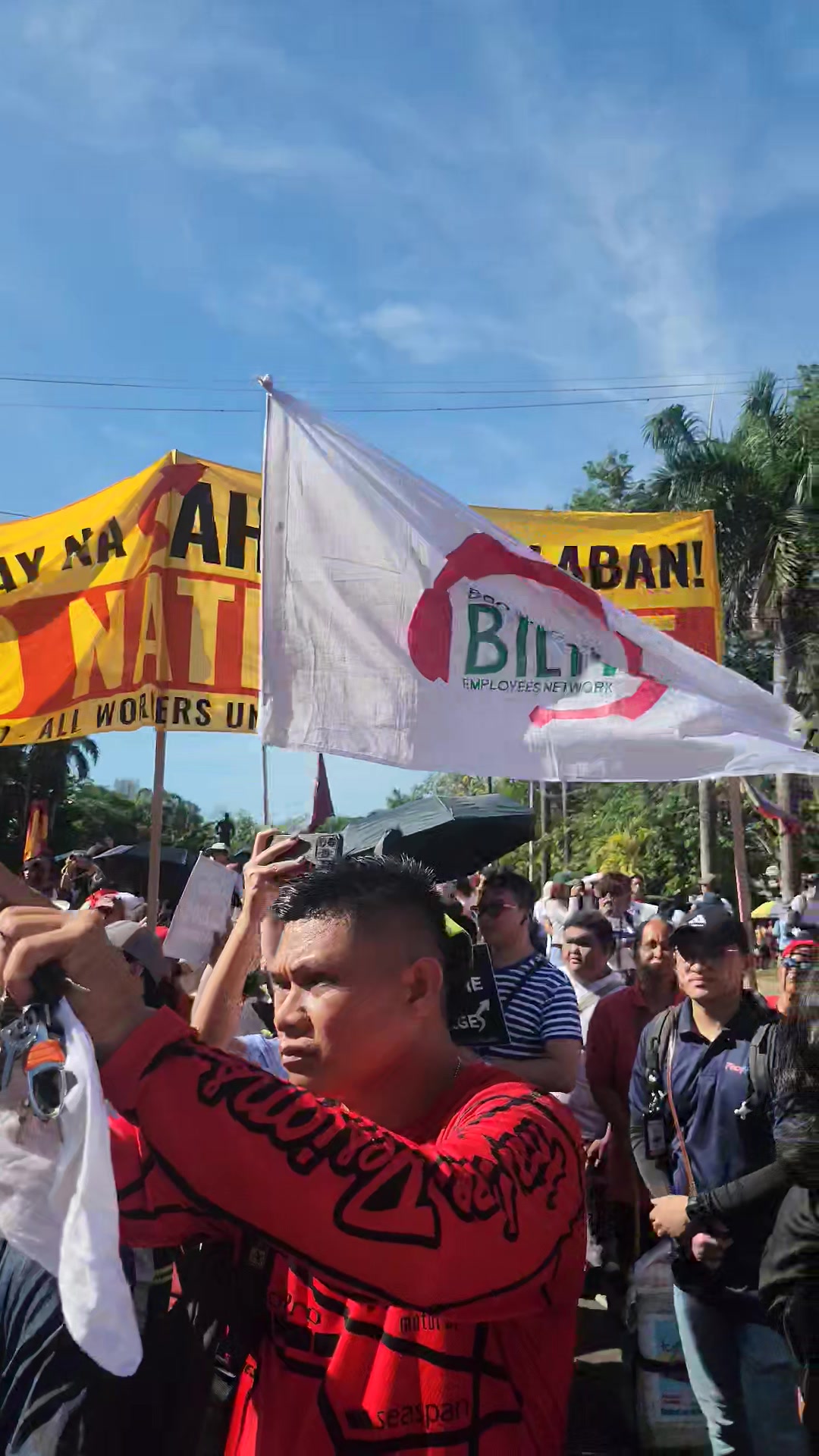 WATCH: Protesters break through the police’s anti-riot barricades along ...