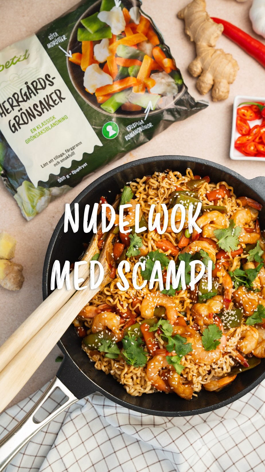 Nudelwok med scampi. 🍤Klar på nolltid med våra närodlade frysta ...