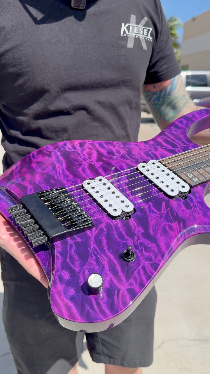 Kiesel - DC127 Deep umber over flamed maple top on mahogany body
