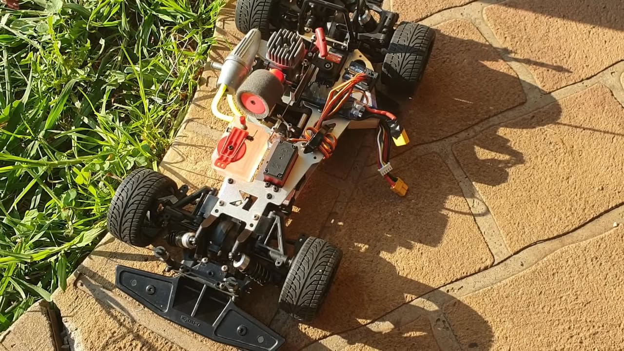 1995 Kyosho Super Ten. FW03 with OS Max 10 engine | RC nitro cars