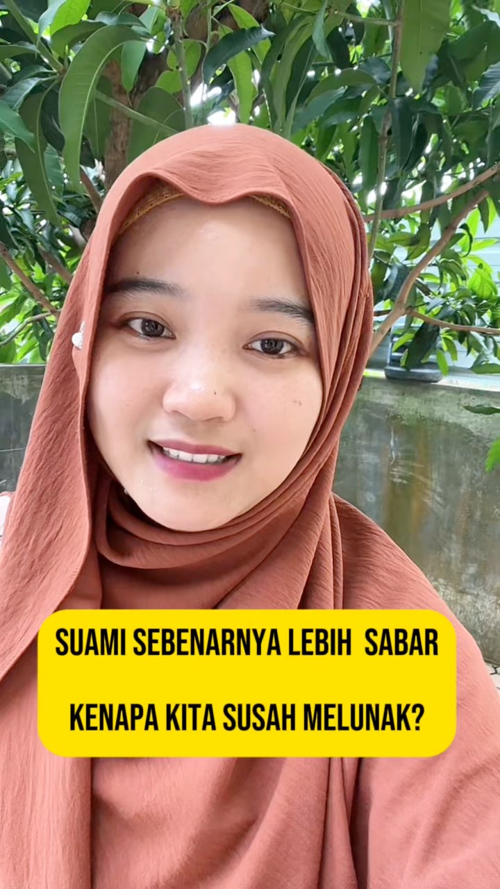 Kadang bukan suami yang kurang sabar… tapi hati kita yang terlalu lama ...