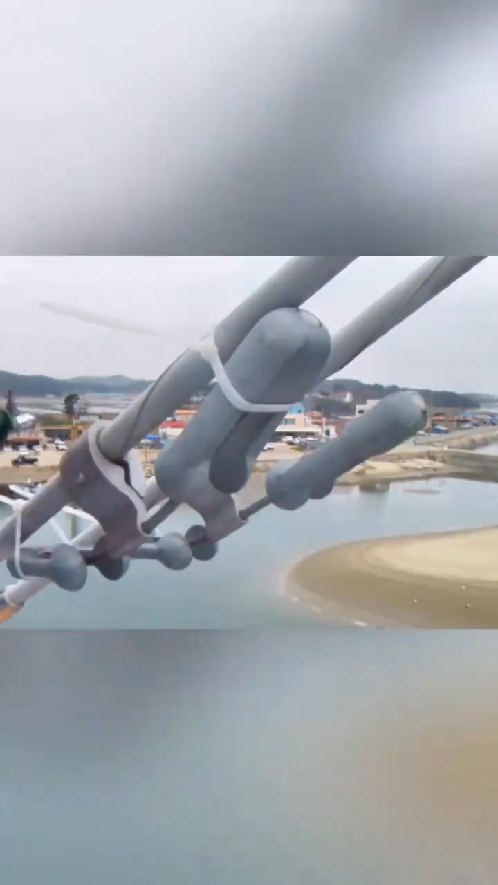 The Tiny Device That Stops Power Lines from Shaking #technology ...