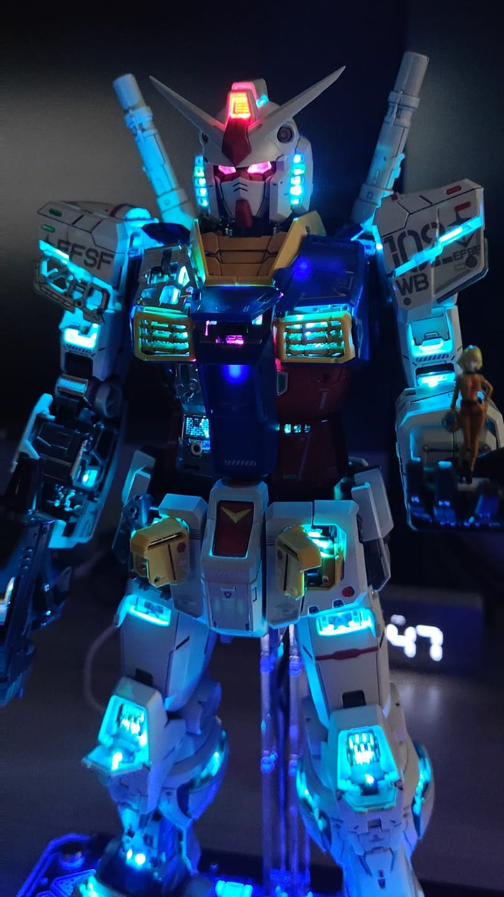 色:#1ブルー】恐竜 変形ロボット 車 おもちゃ 変形 変身 LED 光音付きの