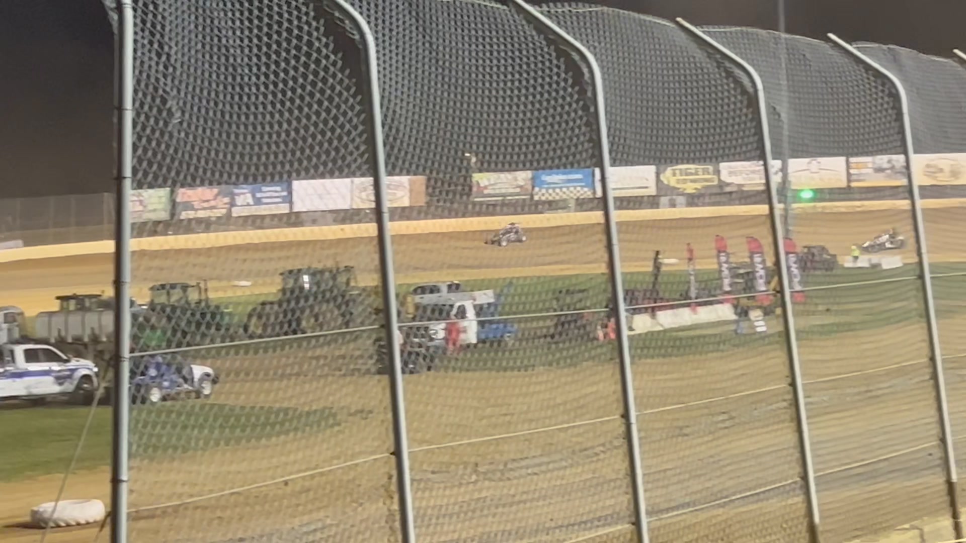 Chase Howard #13- 410 non-wing Feature (part 2 due to flat tire change ...