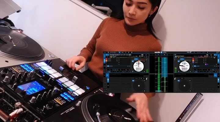 DJ RINA