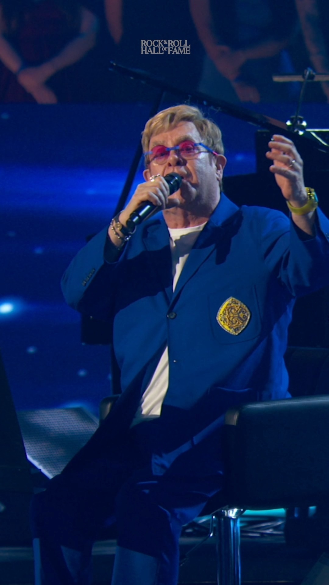 Remembering the genius of Brian Wilson with a heartfelt performance of ...