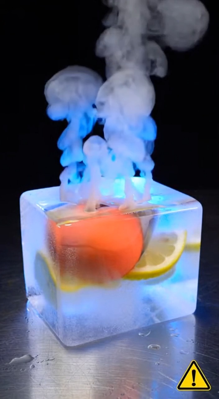 1000°C Ball vs Frozen Lemon Block — that citrus steam reaction is wild ...