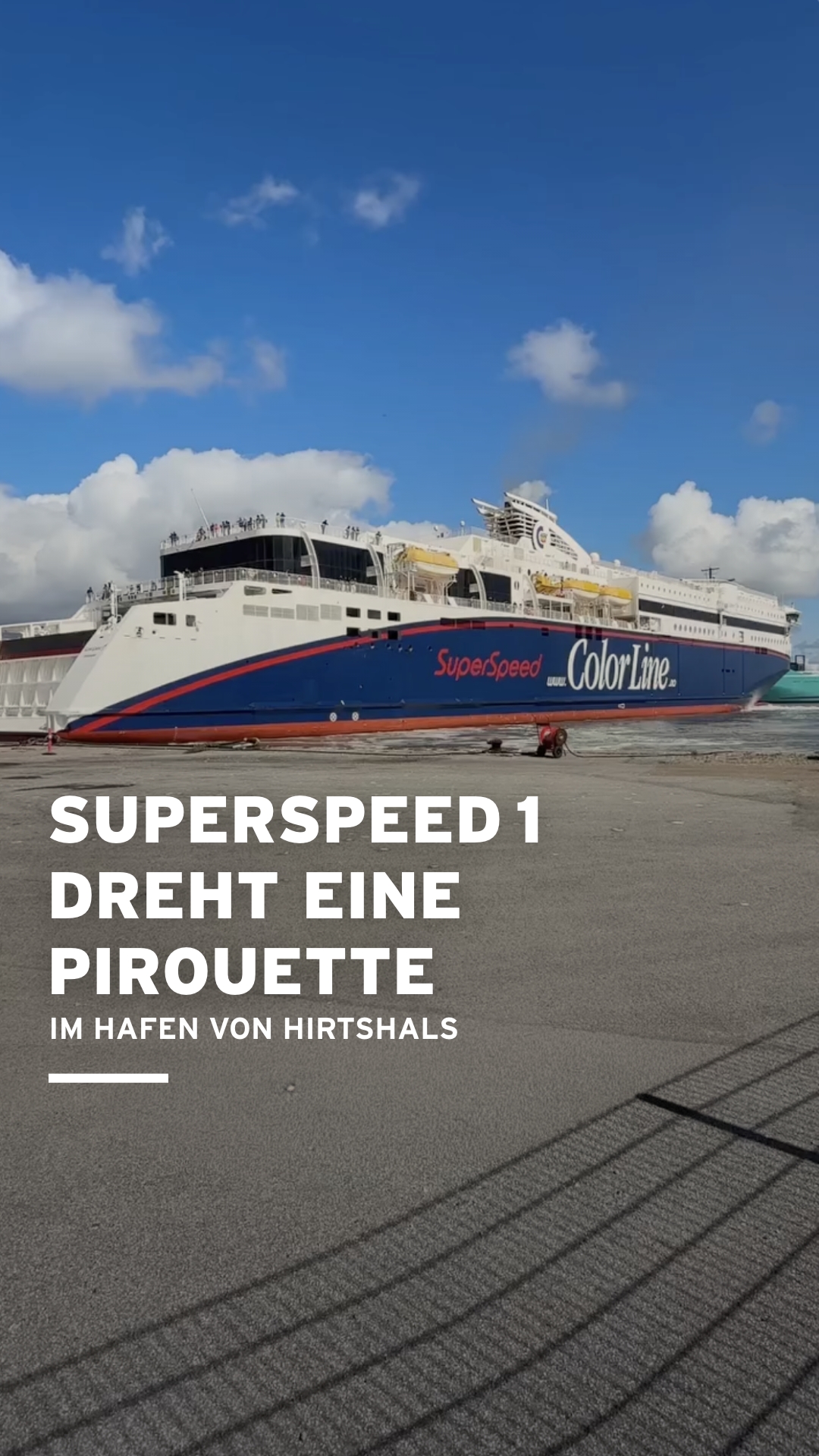 Einmal im Kreis 🔄 So sieht es aus, wenn SuperSpeed im Hafen von ...