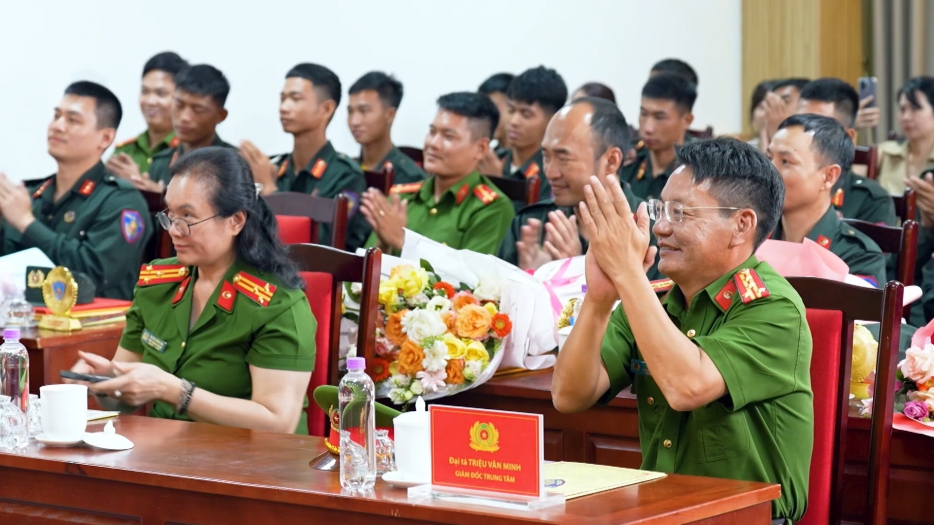 Đồng chí Phan Mạnh Quỳnh vạch trần bản thân: 