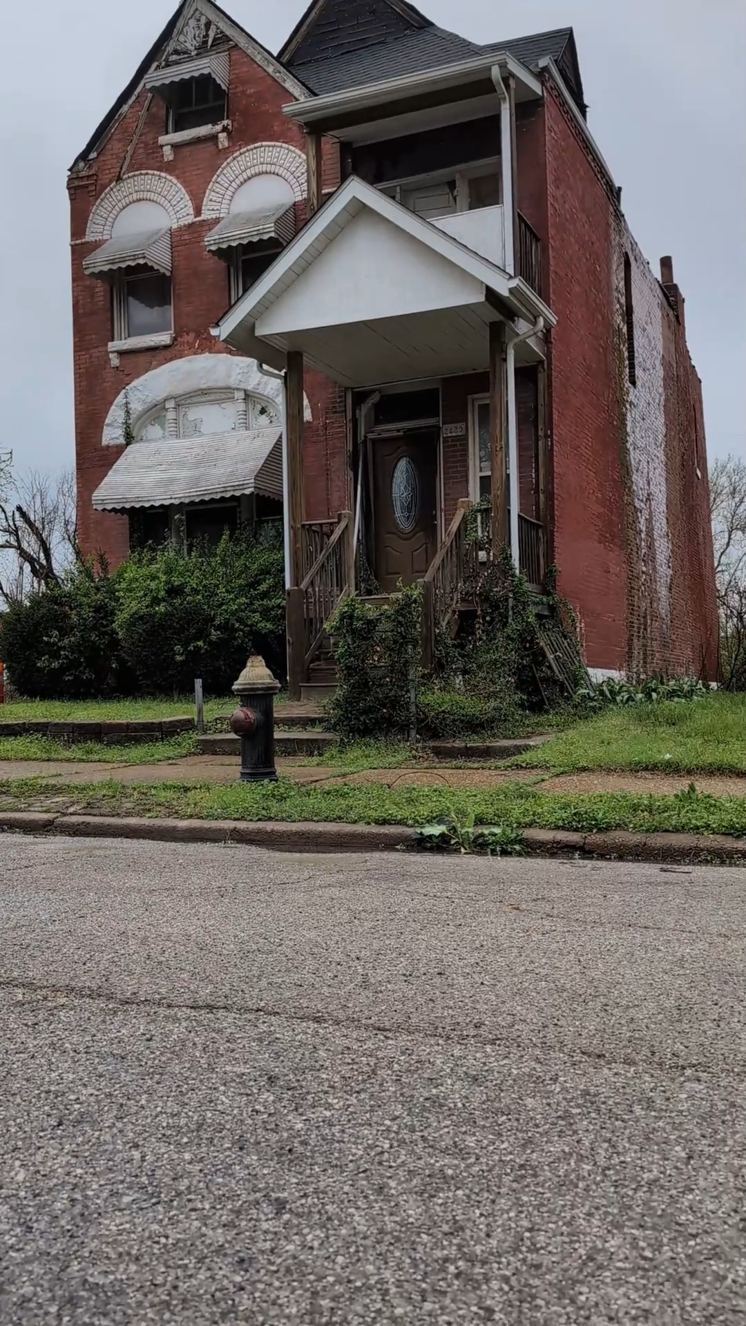 The nearly abandoned Coleman Street in North St. Louis. #seeAghost