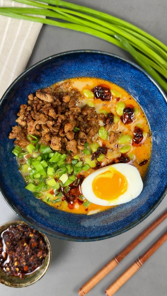 spicy-miso-ramen-w-15-minut-bardzo-aromatyczny-nasyci-ci-na-d-ugo
