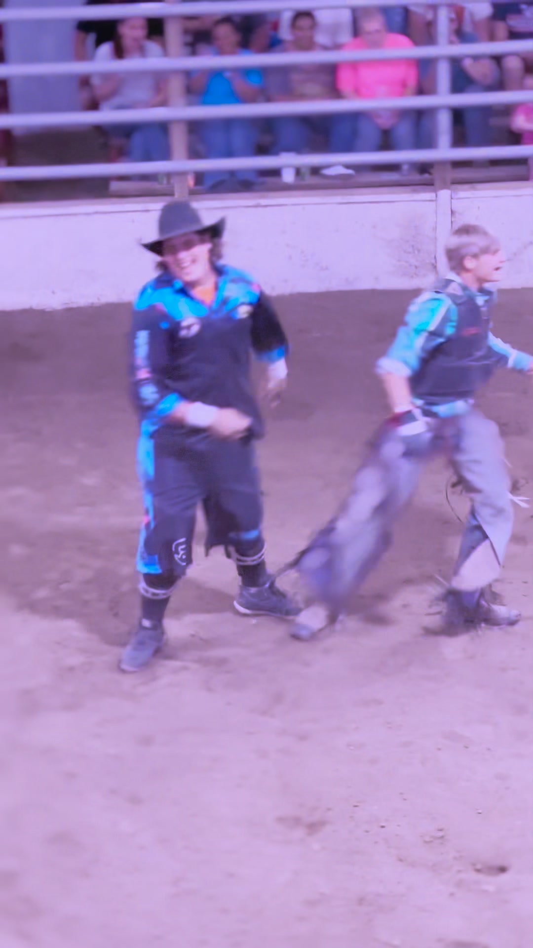 New Threads 🧵 for Bullfighter @Gunner Count!! Way to be in the sand ...