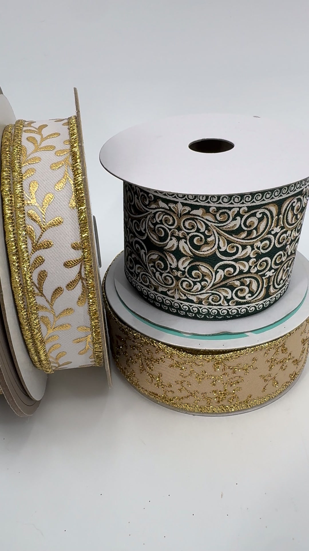 🌲 Holiday elegance wrapped in green, white, and gold! This ribbon combo ...