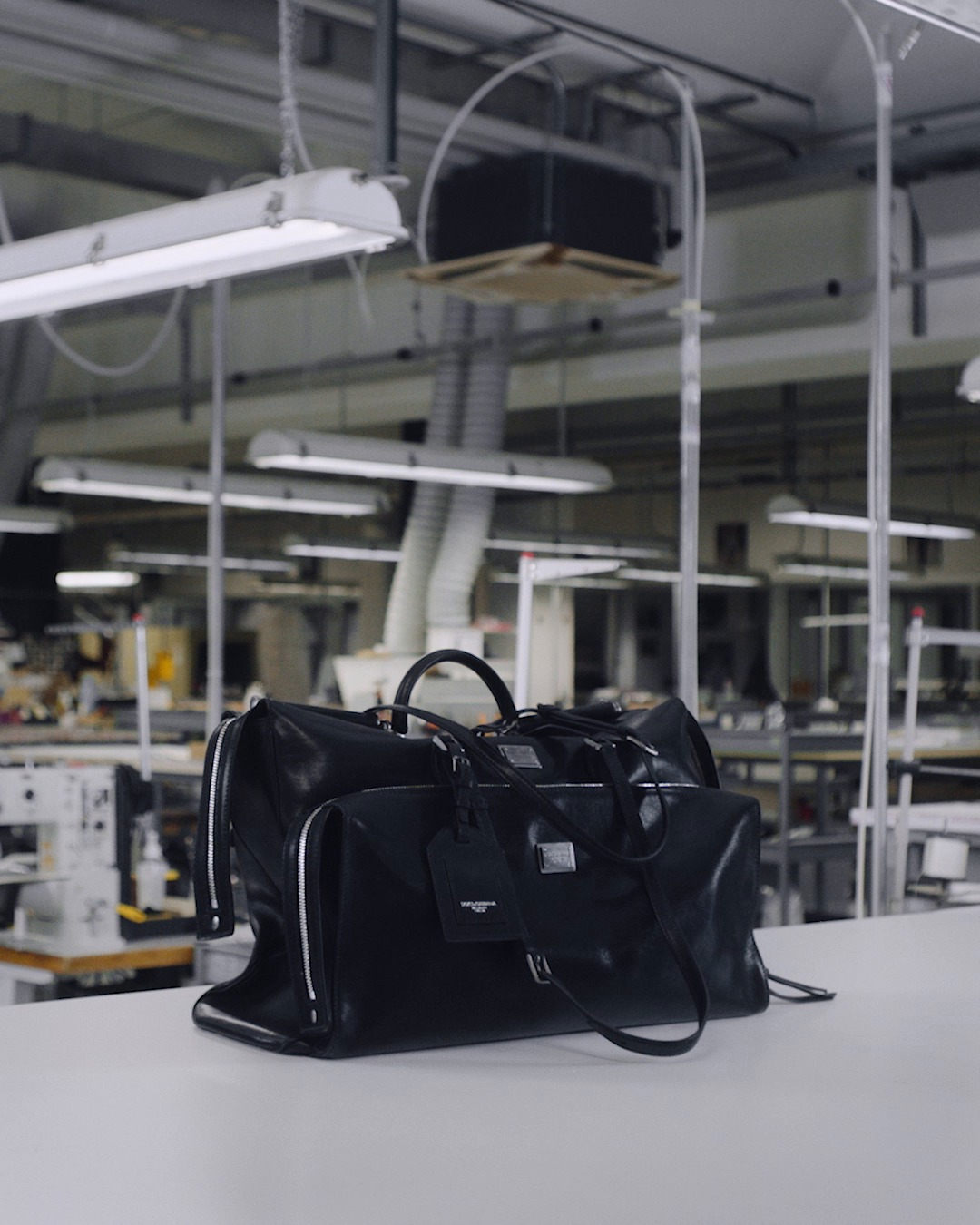 As #DolceGabbana's first bag featuring a zip closure, the Vittoria