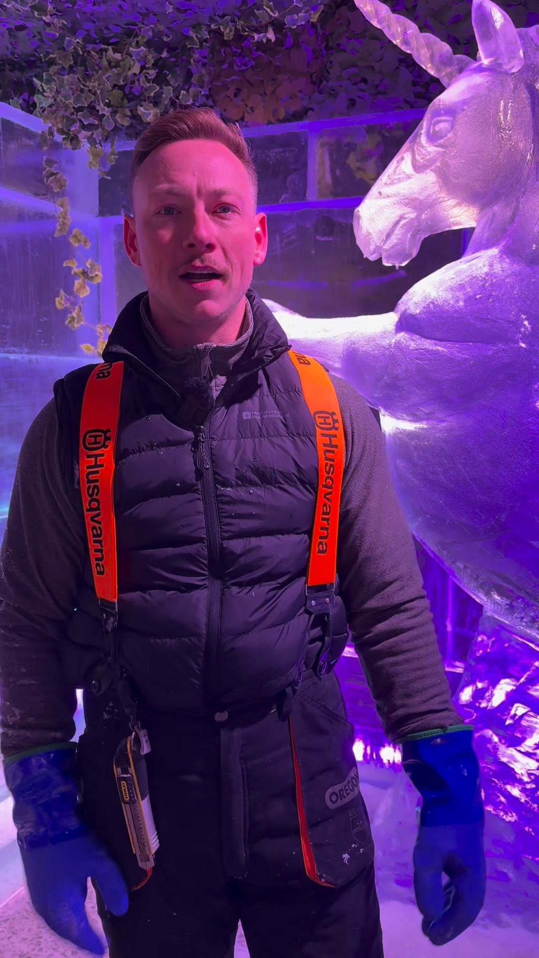 Jack Hackney from Hamiltons Ice Sculptors puts finishing touches on a ...