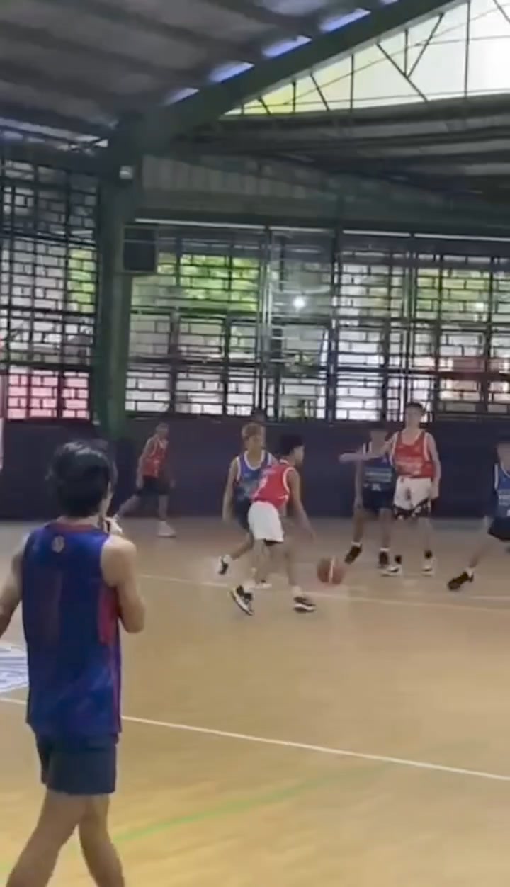 Sam Reyes
