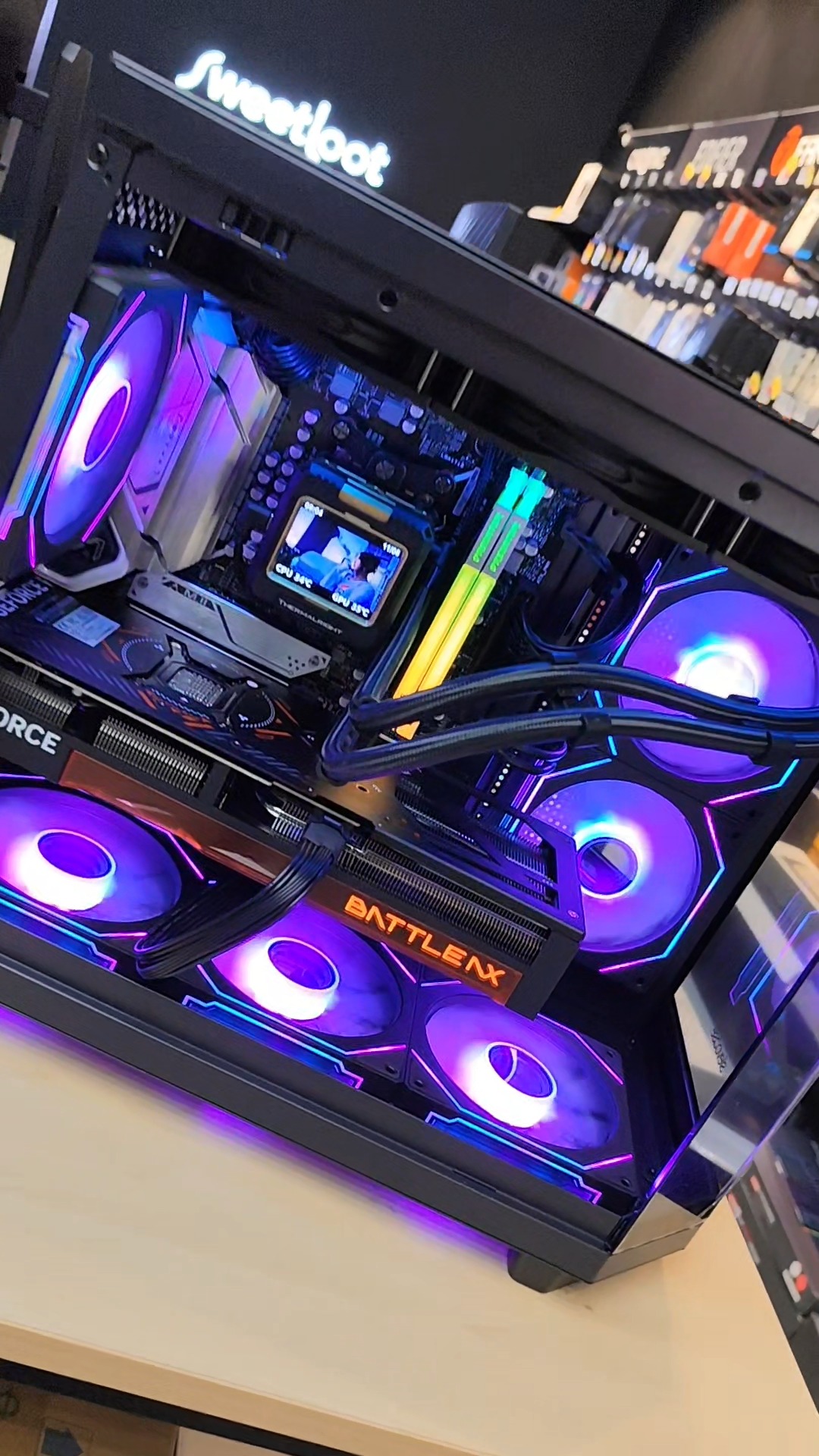 Fully decked-out #Slevcase Allure featuring 6x ASQ Vortex fans, powered ...