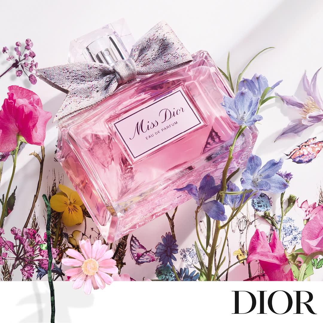 トップス Christian Dior miss 12A floral bow top MISS DIOR, THE NEW FRAGRANCE A precious bow, with an etherial