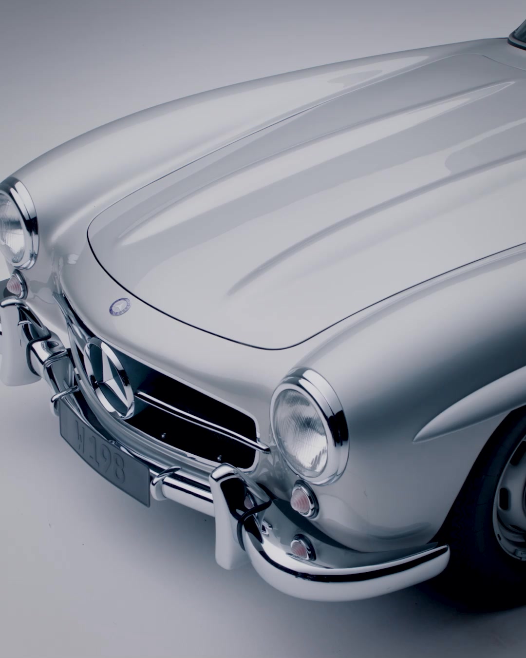 メルセデス・ベンツ日本／Mercedes-Benz Japan on Reels