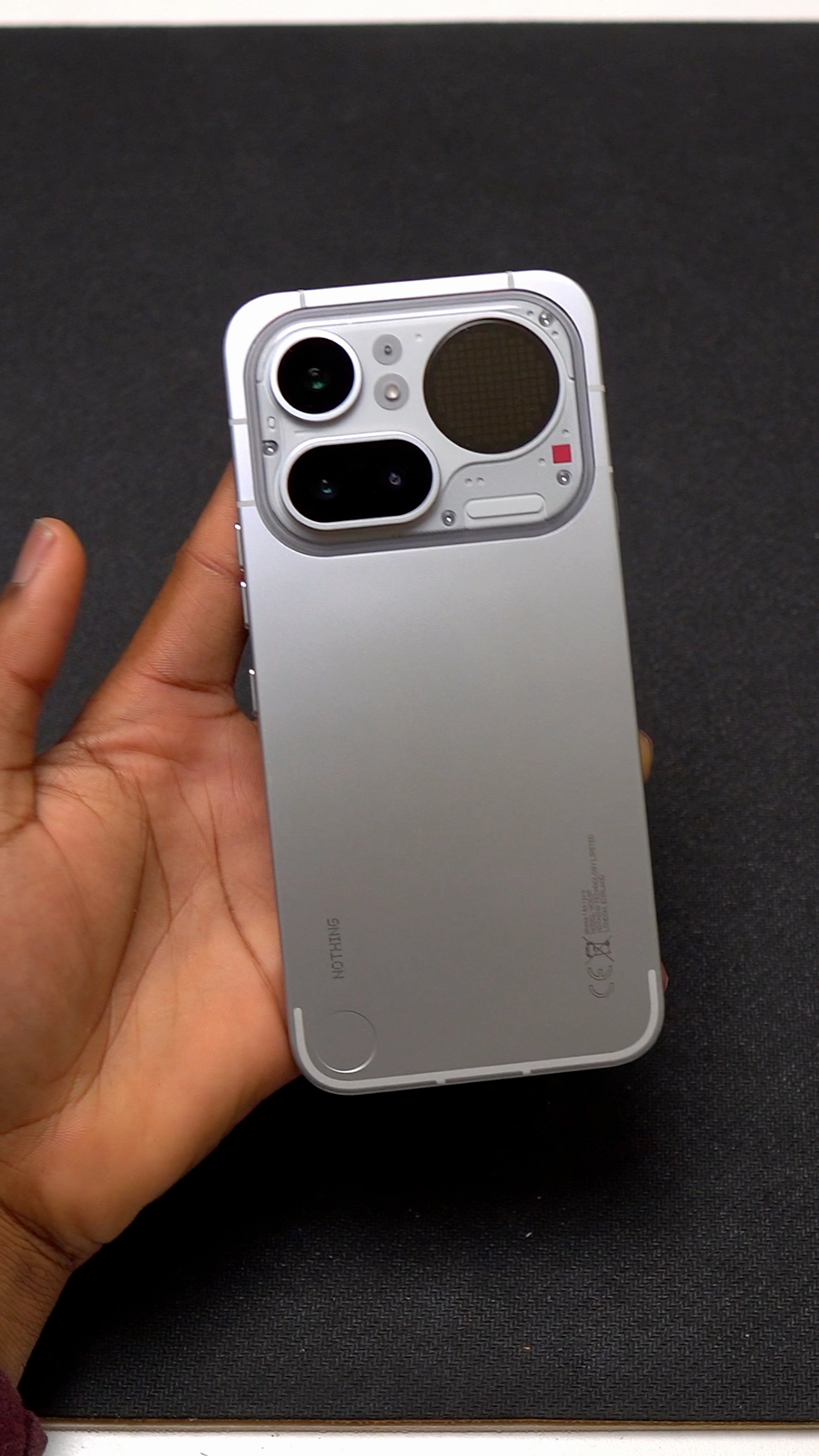 Nothing Phone 4a Pro Silver 😁