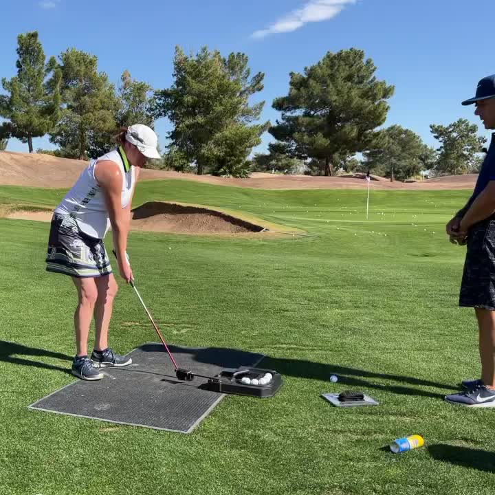 Backswing and downswing; length of swing and pace of swing with the ...