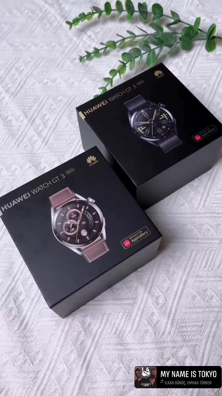 Huawei Watch GT3 46mm Unboxing 😍 Would you pick the one with