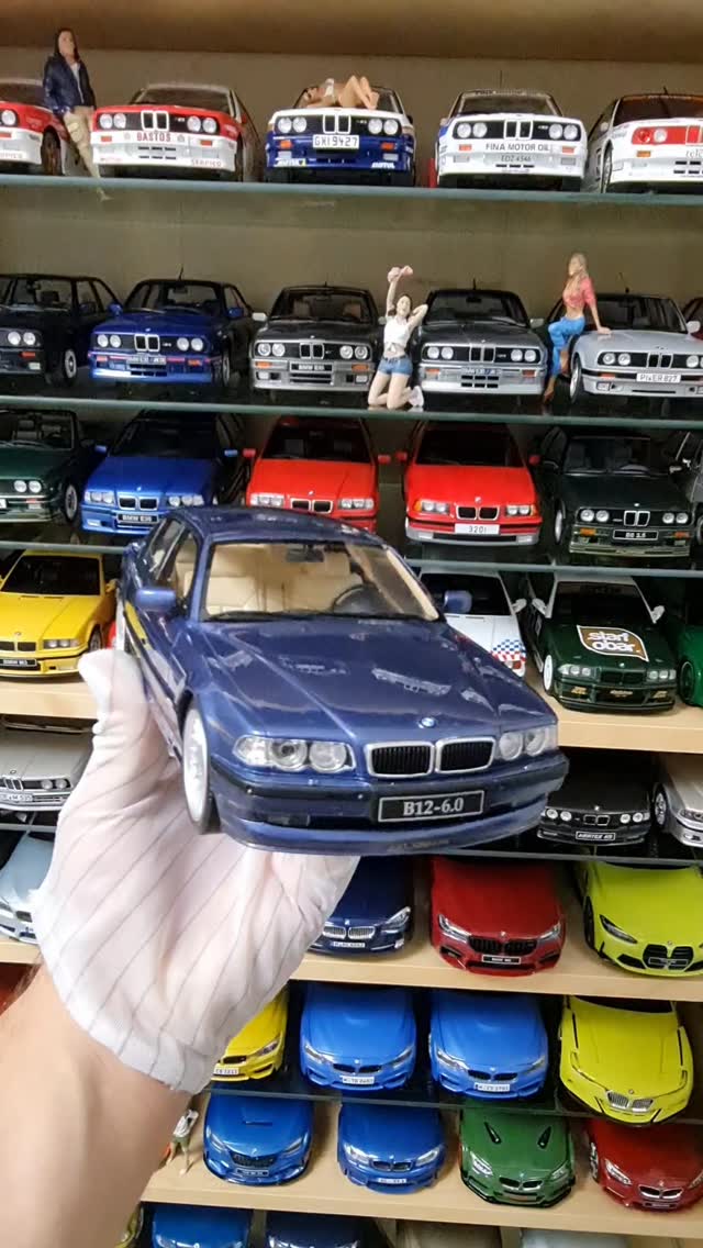  ALPINA アルピナ e38 1/18 ミニカー Bmw e38 Alpina 1:18 Otto Models #bmw #minicars #bmwe38 #hobby