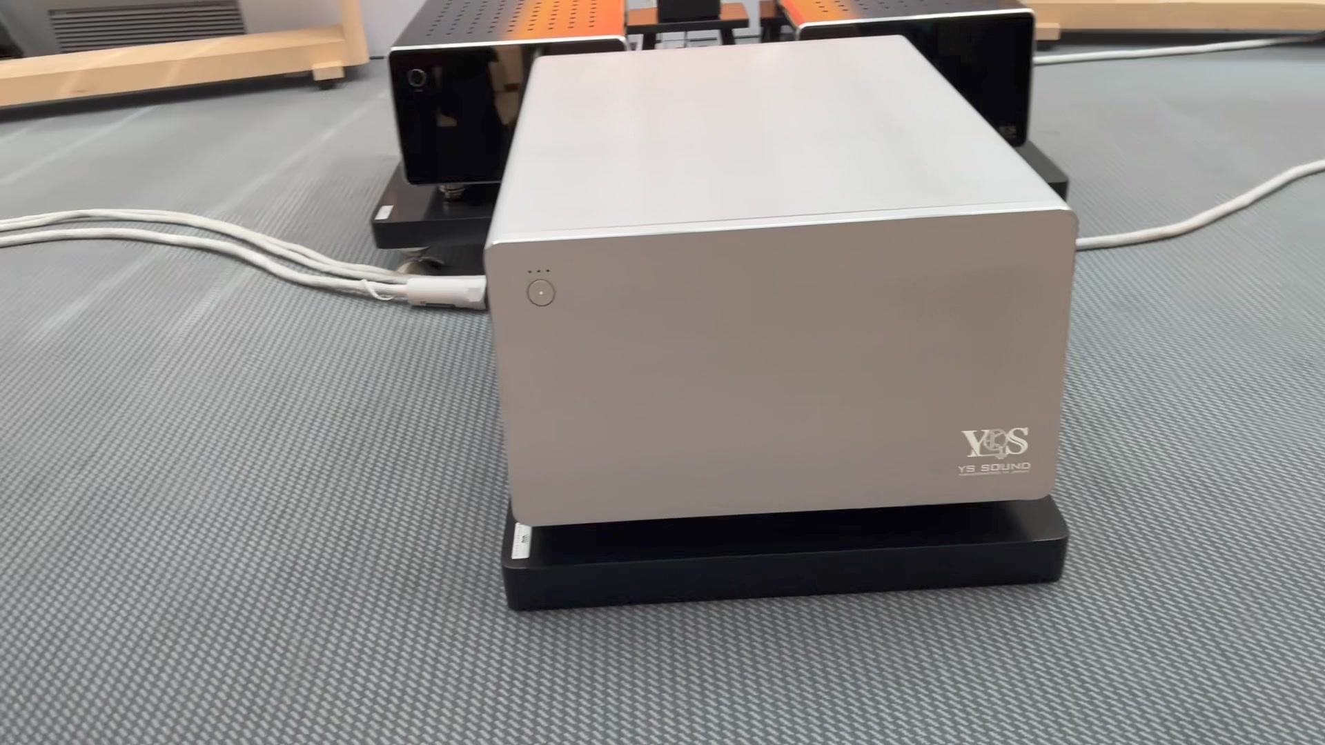 2024慕尼黑音響展現場小報告 YS Sound 最新旗艦擴音機998推一對Zellaton 喇叭，聲音既震撼亦幼細 ...