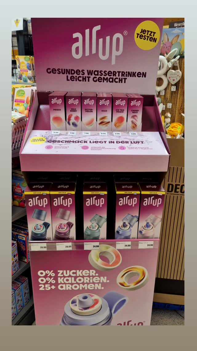 Neu bei uns: Der große air up Aufsteller! , Entdecke jetzt die innovative Art zu trinken – ganz ohne Zucker, ohne Kalorien, aber mit vollem Geschmack! 🍑🍒🍉, ✨ Viele neue Sorten warten darauf, von dir
