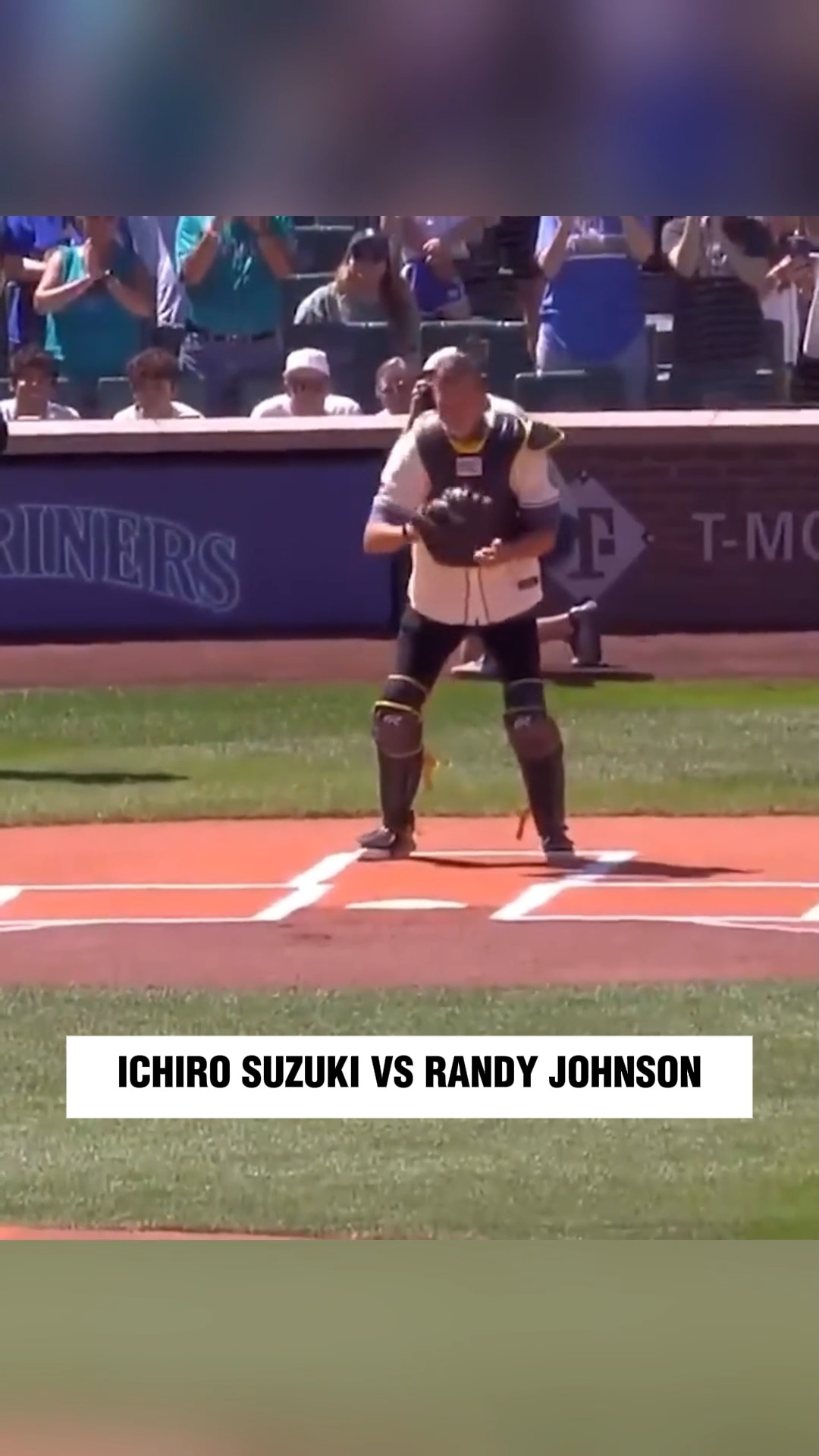 Two Mariners legends who repped No. 51 👏 Ichiro threw out a first