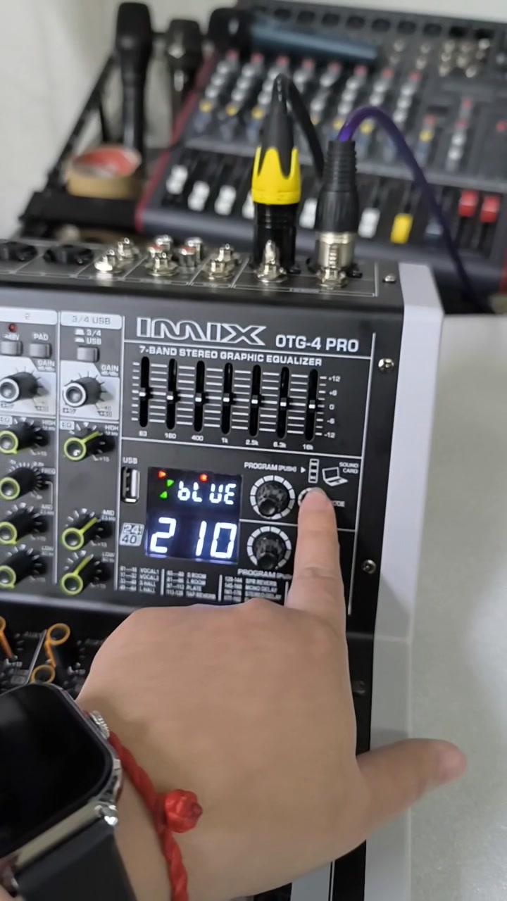 IMIX OTG-4 PRO Mini mixer 4 channel 256 DSP FX 7band EQ USB Bluetooth ...