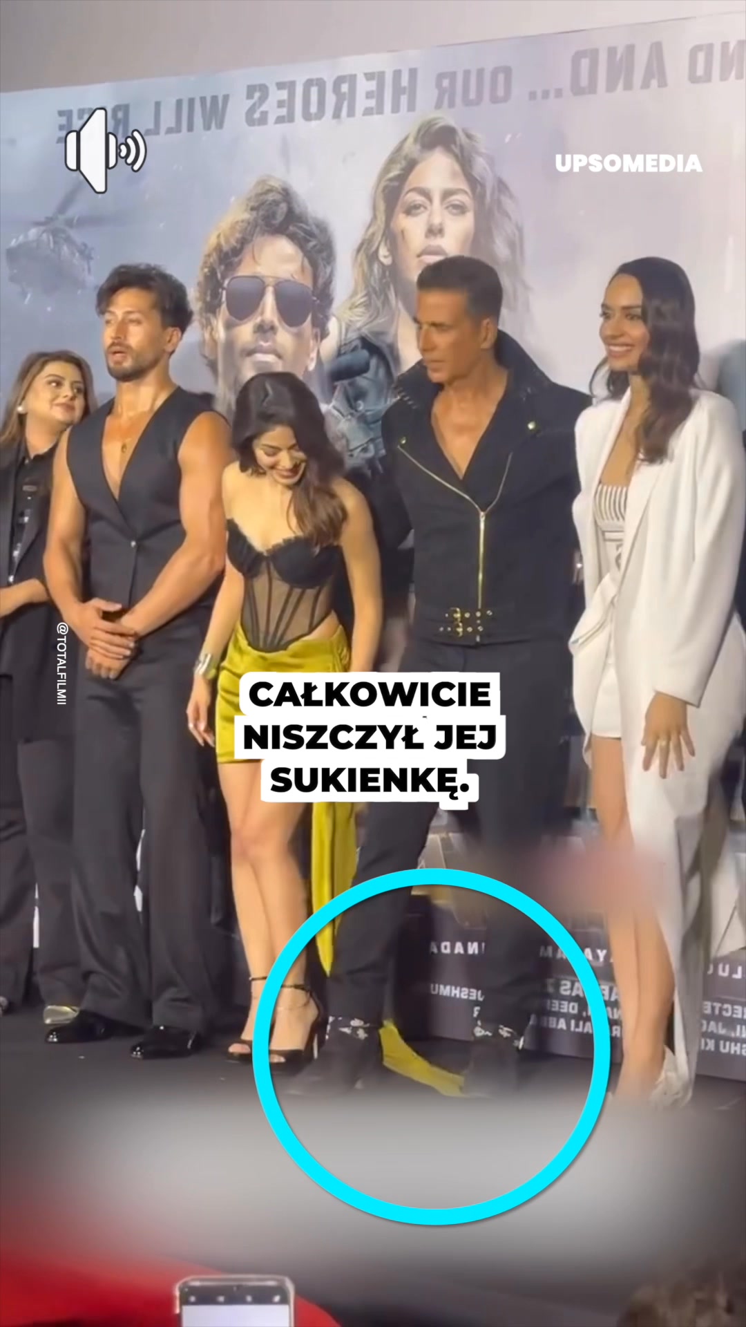 podczas-gdy-wszyscy-patrzyli-na-jej-sukienk-kto-postanowi-zrujnowa