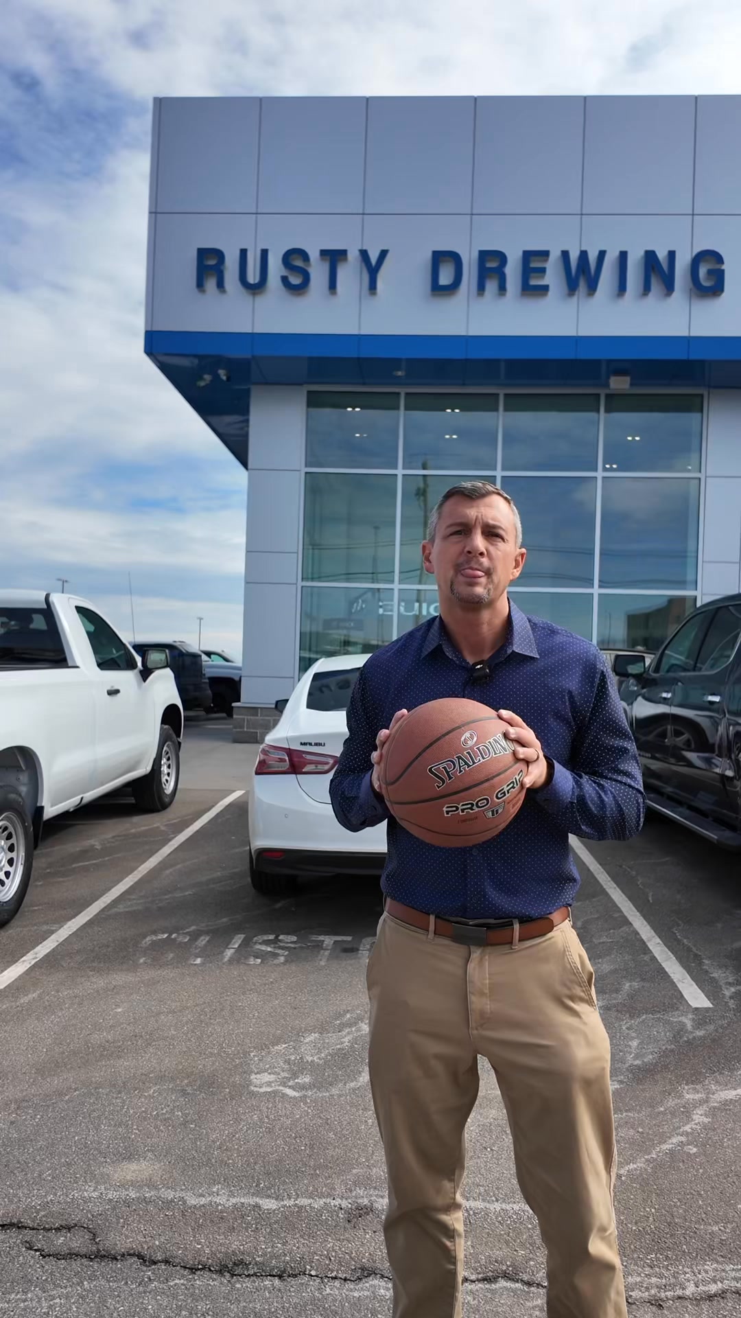 HERE IT IS 💪🏽🏀😜🤩 The big Rusty Drewing Shoot Your Shot is here! Where ...