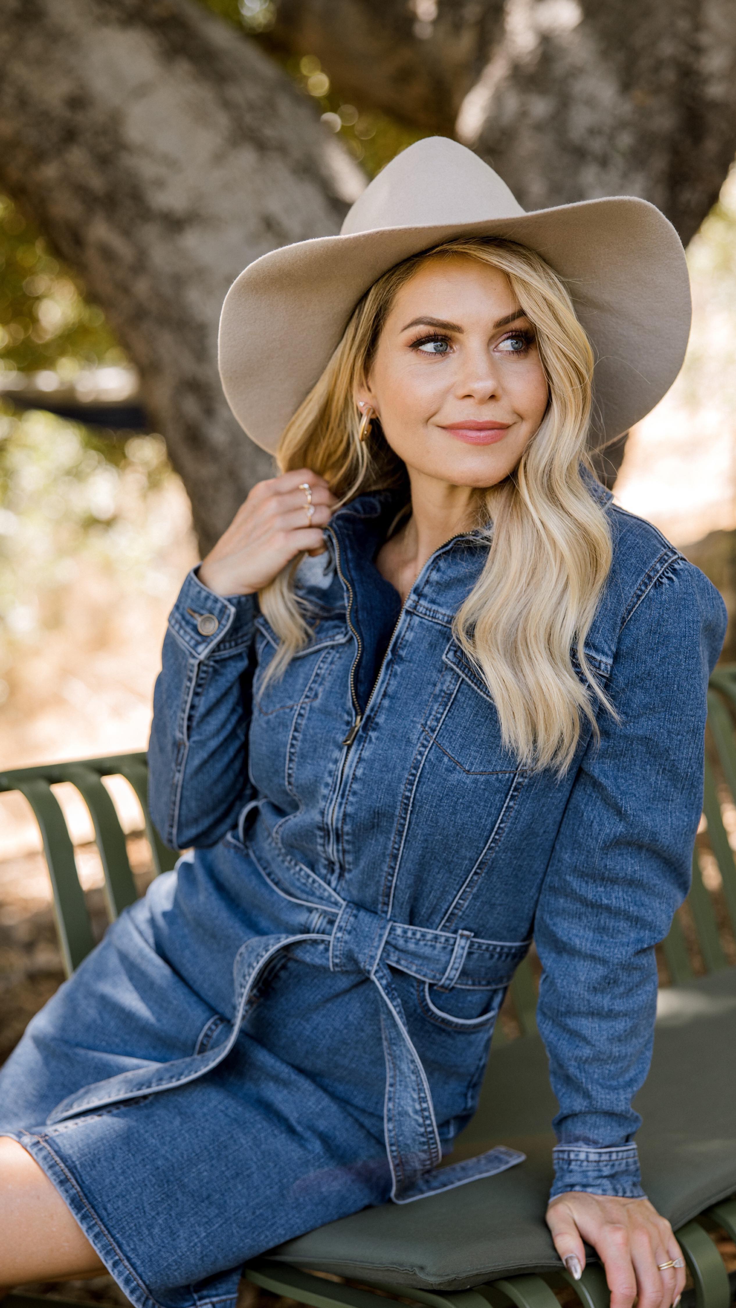 designer red velvet dress Vintage With Gold Buttons, Red / XS Measure from your shoulder Graylee Tie-Front Denim Babydoll country concert dress Color:Barbie