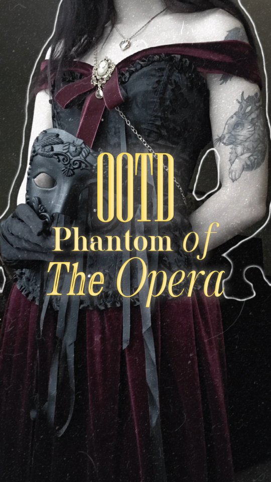 dressing for the phantom outfit check for phantom of the opera at his ...