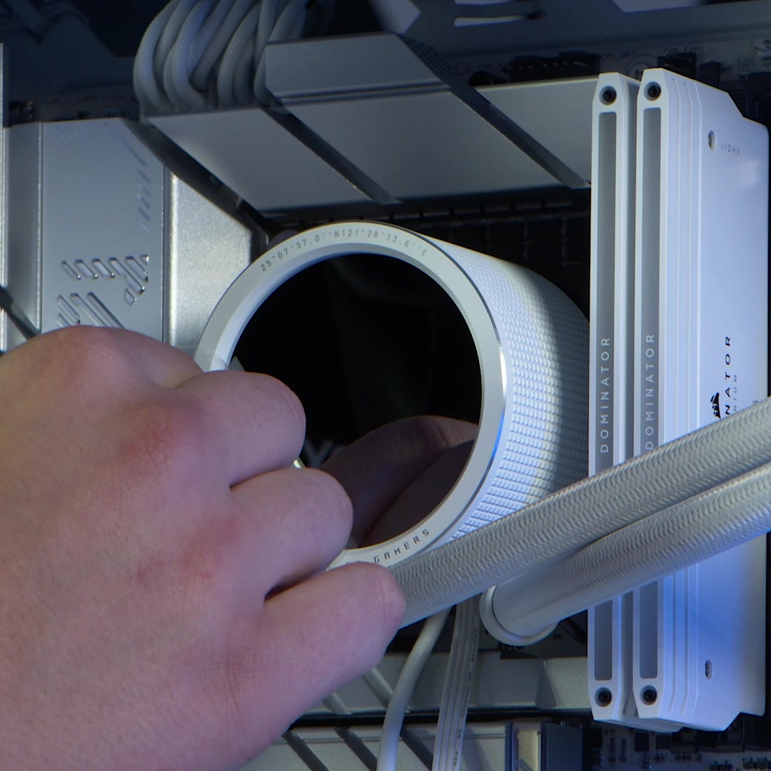 Redefine power, Redefine style. 3XS Hyperion Apex Ultra - Featuring the ...