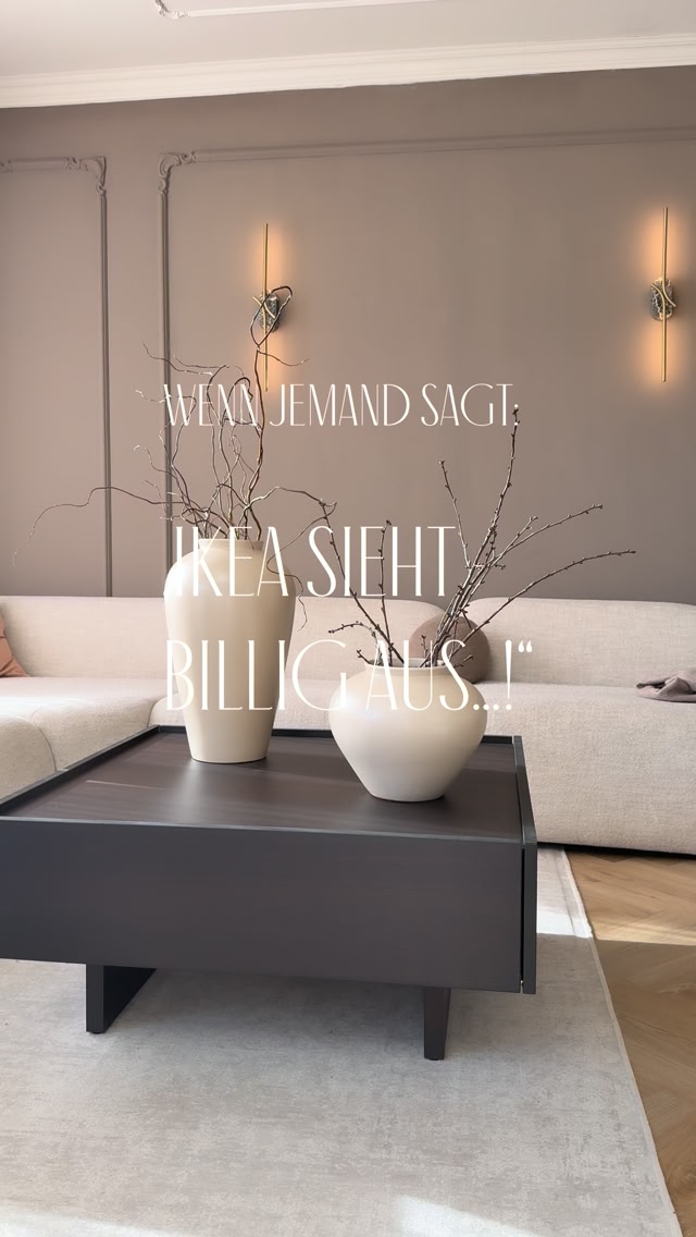 New in!! Und IKEA hat's endlich gelöst ! Richtig toller Couchtisch im Japandi Stil mit Stauraum , und zu diesem Preis ! 😍 Wir haben ihn gesehen und wussten sofort- der ist