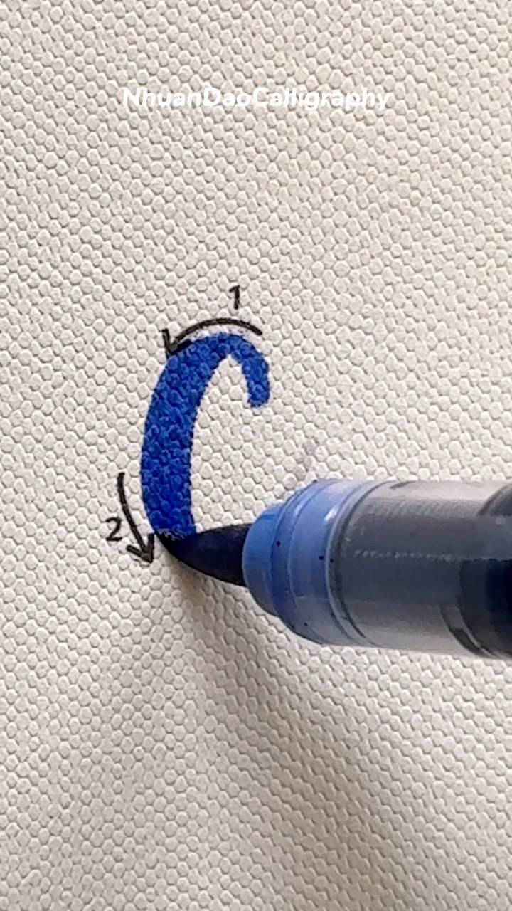 Easy Hand Lettering Tutorial ️ #reels #lettering | Nhuan Dao ...